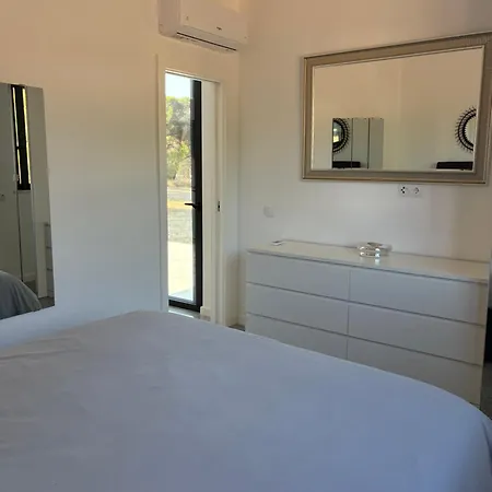 Maison Neuve De Plein Pied Vale De Lobo De 60m2 Pres Des Plages 발도로보